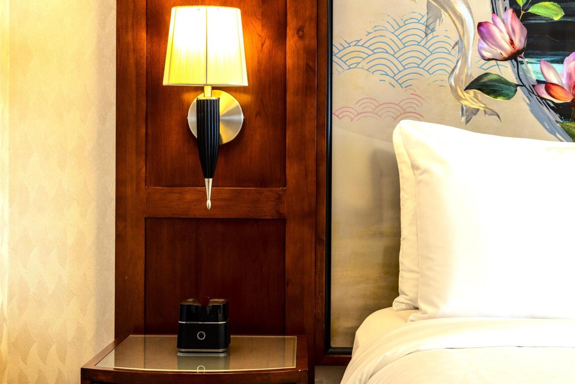 Viana Hotel And Spa, Trademark Collection By Wyndham Westbury Exterior foto